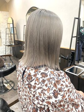 ルクスバイアフィナー(Luxo by Afinar) グレーアッシュ