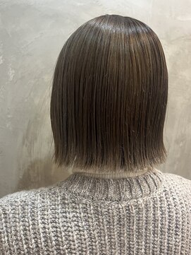 クロ(curro) 柔らかオリーブベージュ