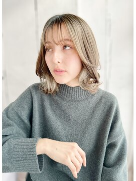 オティアプラスエヌ(OTTIA+n) 20代30代40代　小顔×くびれレイヤー＃896