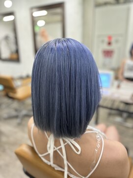 プライズ アイリス 池袋東口店(prize Iris) シルバーブルー/ハイトーン/派手髪/池袋エクステ