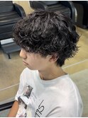 波巻きスパイラルパーマツイストパーママッシュメンズパーマ束感