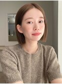 切りっぱなしボブデジタルパーマホワイトベージュミニボブ