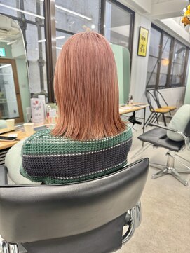 ヒビヲ(HIBIO) ショートボブ タッセルボブ ミルクティーベージュ ケアブリーチ