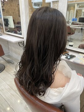 ティンク センター南 (Tink) アディクシー カラー