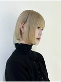 金髪ボブ