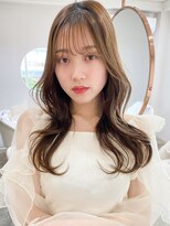 レア 表参道(L'ea)&nbsp;くびれヘアアプリコットオレンジ夏ヘアハイライトカラー韓国ヘア