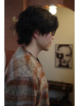 エディ(Edy) メンズ波巻きスパイラルパーマウルフカット韓国ヘア眉毛カット