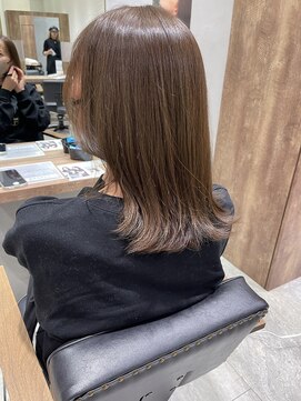 アヴァンス セブンパーク天美 松原店(AVANCE.) 外はね×オリーブカラー