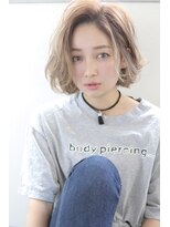 ブラン 天王寺(Blanc)&nbsp;【Blanc/天王寺】外国人風３Dハイライト＿切りっぱなしボブ