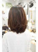 20代30代40代50代小顔くびれひし形ツヤカラーCカーブカット