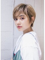 ピズム(PISM) 耳かけ小顔ショート/メッシュカラー