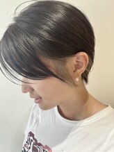 オーバルヘアー(OVAL hair) 女性らしさを感じるハンサムクールショート