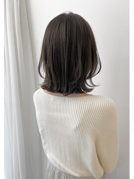 ネオリーブ チロル 横浜西口店(Neolive CiroL.) 外ハネボブ　縮毛矯正　大人可愛い　くびれボブ