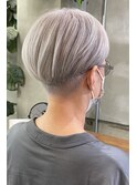 ホワイトカラーとショート
