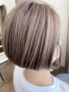 カーロ(caro) クラシカルボブ