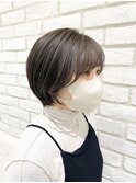 フェミニン柔らかショートボブ