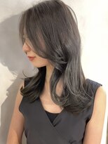 オリンテ バイ レシッド 表参道(orente by rcid)&nbsp;orente 表参道斜めバング×シルキーグレー