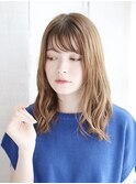 透けバングのセミウエットミックスカール
