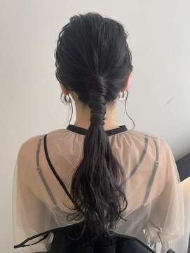 ゼスト ジグ(ZEST ZIGU) フェミニンロングウェーブミディアム着物ヘア成人式卒業式吉祥寺