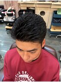 ビジネス◎ショートパーマツーブロック刈り上げショート黒髪