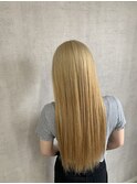 ブロンドヘア くすみベージュ 細めハイライトホワイトブロンド