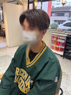 サンバイセライロ 千葉(SAN. by celilo) メンズ韓国ヘア/ニュアンスパーマ/毛流れセンターパート/関祐翔