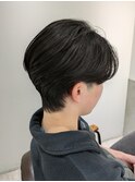 韓国風カルマヘア センターパート 毛流れマッシュ メンズヘア
