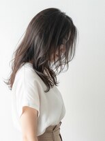 ファムス(fam.s)&nbsp;鎖骨下無造作ミディアム