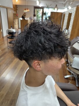 オートクチュール ランコントレ 七条店(Haute Couture Rencontrer) 【メンズパーマ×スペインカール】