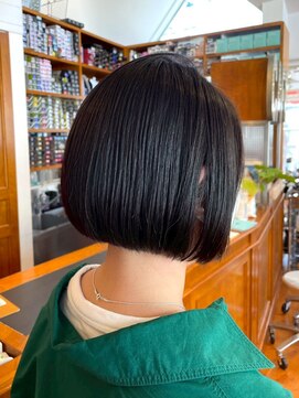 DAMANI 表参道 髪質改善/ヘッドスパ/ハイライト/白髪染め/白髪ぼかし/縮毛矯正 似合わせカット/ミディアムレイヤーカット[表参道駅]