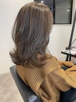 メゾンe.m.a(MAISON e.m.a)&nbsp;髪質改善カラー◎くびれロング×外ハネ30代40代小顔春カラー