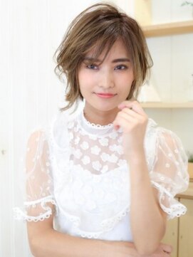 コム(com by neolive) 軽やか外ハネショート2