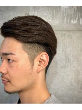 バーバーバー 八広(BARBER-BAR) クラシカルショート【バーバーバー　八広】