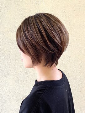 キャパジャストヘアー(CAPA just hair) 大人ショートボブ×ハイライト