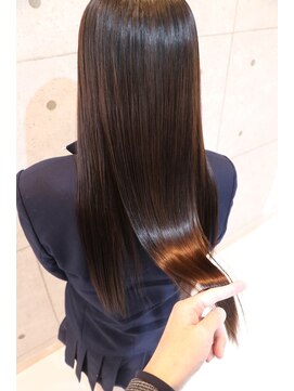 ワンヘアーアシスト(ONE HAIR assist) 【ONE HAIR】高浸透ウルティア5stepトリートメント☆