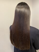 アズーア ヘアーアンドスパ(azure hair&spa) サラサラストレートヘア　ロングヘア