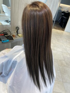 カラーズ(PRIVATE HAIR SALON COLOR'S) before→after　☆シルバーブロンド&シルバーインナー