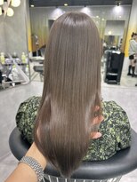 シティ(CITY)&nbsp;レイヤーカット×シアーベージュカラー　【CHICA】