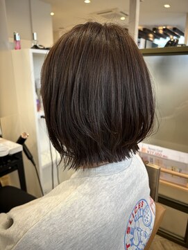 プラス ファースト ヘア(Plus 1st) レイヤーボブ