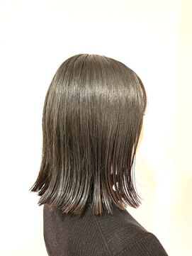 ローグ ヘアー 金町店(Rogue HAIR) 20代30代40代◎ローグ(TAKA)切りっぱなしボブ美髪グレーブラウン