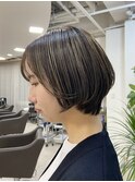 お手入れ簡単ショート×ハイライト