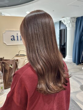 エアー 青山(AIR) ブリーチなしショコラブラウン秋カラーロングヘア