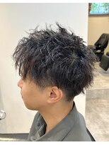 ルーム(RUM)&nbsp;ちょいチリツイストスパイラルパーマ