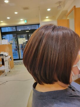 ユウヘアー 三軒茶屋店(U Hair) 似合わせカット♪/ショートボブ/艶カラー