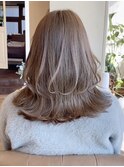 ミルテイ☆レイヤー切りっぱなしボブ×オリーブアッシュベージュ