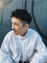 アパレル系男子に人気！刈り上げにパーマスタイル