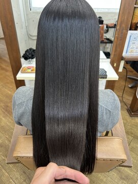 ヘアリゾート リノ(Hair resort Lino) 髪質改善縮毛矯正『髪にドラマを』×ダークトーン
