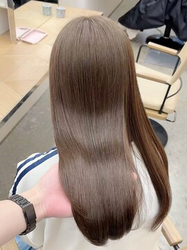 ミリ(mm) ブリーチなしで可愛く！透明感ダブルカラーで作るグレージュ