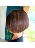 ショートボブ