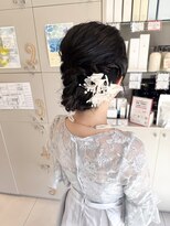 クレーチェ(CRECE)&nbsp;〈山崎マミ〉ヘアセット/シニヨン
